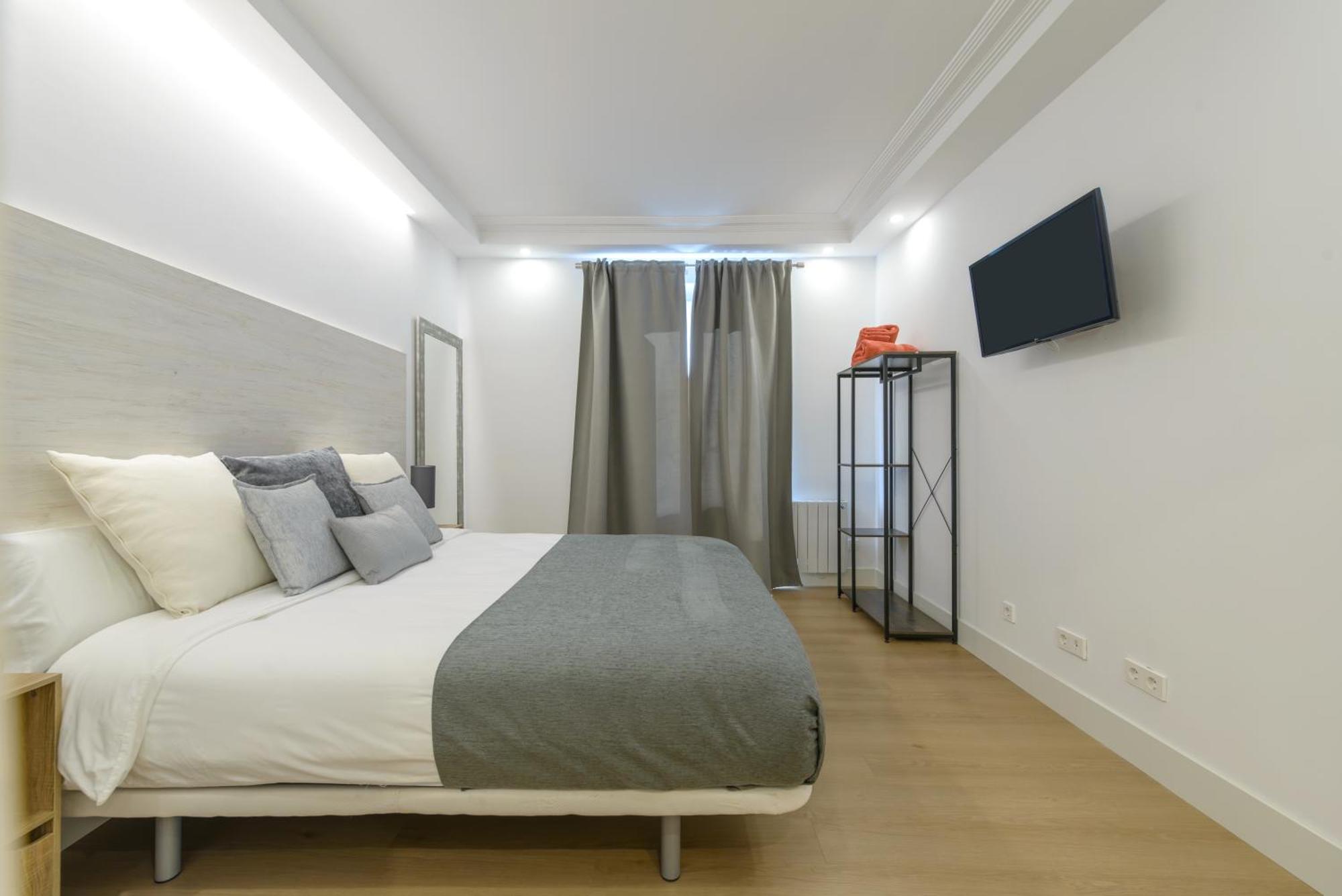 Gran Via New 2Br 1Bth Elevator Lägenhet Madrid Exteriör bild
